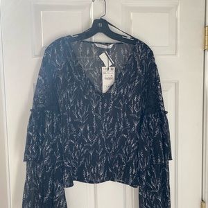 Zara Women's Size XXL Black Organza Lace Long Bell Sleeve Blouse Leaf Motif